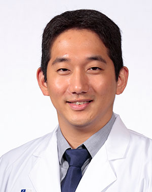 Physician photo for David Yi